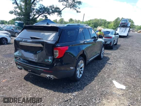 2022 Ford Explorer Platinum с VIN 1FM5K8HC8NGB84188, выставлен на аукционе IAAI как лот 42722919 с пробегом 15 313 миль миль и . История ставок и продаж доступна на DreamBid. Изображение 4.
