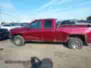 2014 Chevrolet Silverado 1500 Work Truck z VIN 1GCVKPEHXEZ335180, wystawiony jako IAAI lot #43193578 z przebiegiem 256 044 mil mil oraz . Historia ofert i sprzedaży dostępna na DreamBid. Obrazek 14.