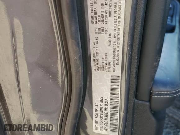 2022 Jeep Grand Cherokee с VIN 1C4RJYB68N8716075, выставлен на аукционе Copart как лот 50267065 с пробегом 29 859 миль миль и Списание • Salvage title. История ставок и продаж доступна на DreamBid. Изображение 15.