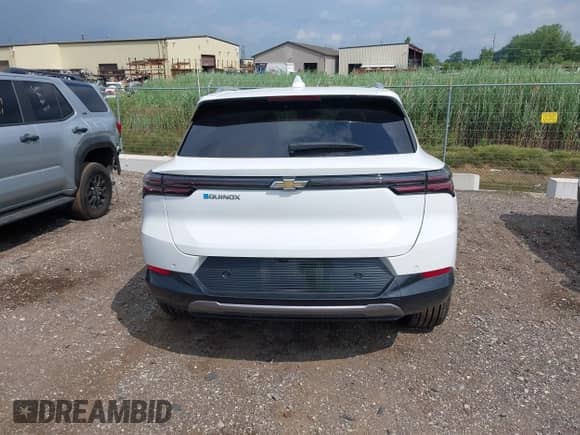 2025 Chevrolet Equinox EV LT с VIN 3GN7DLRP2SS178659, выставлен на аукционе IAAI как лот 42822972 с пробегом 5 681 миль миль и . История ставок и продаж доступна на DreamBid. Изображение 17.