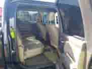 2017 GMC Sierra 1500 SLT z VIN 3GTU2NEC1HG180642, wystawiony jako IAAI lot #43290209 z przebiegiem 137 676 mil mil oraz . Historia ofert i sprzedaży dostępna na DreamBid. Obrazek 8.