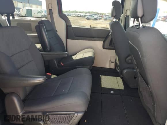 2010 Dodge Grand Caravan Crew with VIN 2D4RN6DX5AR356196, listed as a Copart auction lot 63597785 with 133,210 mi miles and Clean title. Bid and sale history available at DreamBid. Image 11.