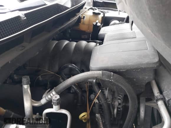 2023 Chevrolet Suburban LS z VIN 1GNSCBKD1PR283727, wystawiony jako IAAI lot #40763141 z przebiegiem 65 218 mil mil oraz . Historia ofert i sprzedaży dostępna na DreamBid. Obrazek 10.