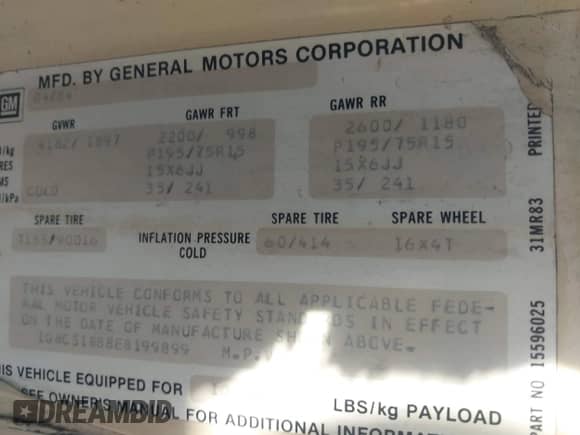 1984 Chevrolet Blazer z VIN 1G8CS18B8E8199899, wystawiony jako IAAI lot #40950824 z przebiegiem 36 351 mil mil oraz . Historia ofert i sprzedaży dostępna na DreamBid. Obrazek 9.