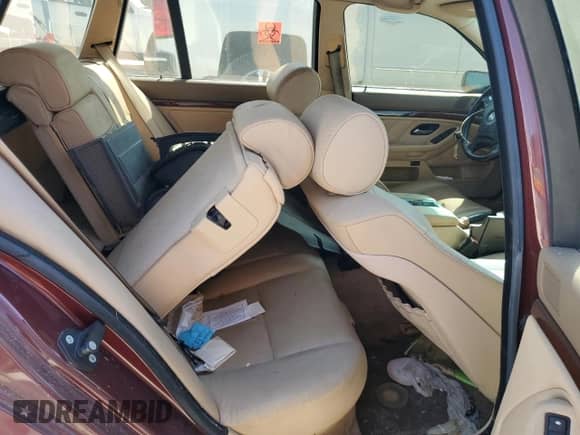 2001 BMW 5 Series 525i с VIN WBADS43421GD84504, выставлен на аукционе Copart как лот 70861374 с пробегом Не указан миль и Чистый • Clean title. История ставок и продаж доступна на DreamBid. Изображение 10.