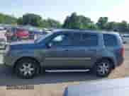 2010 Honda Pilot Touring with VIN 5FNYF4H88AB012001, listed as a IAAI auction lot 42635771 with 287,115 mi miles and . Bid and sale history available at DreamBid. Image 15.