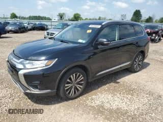 2020 Mitsubishi Outlander SE с VIN JA4AD3A37LZ040797, выставлен на аукционе Copart как лот 66398655 с пробегом 151 545 миль миль и На запчасти • Non repairable. История ставок и продаж доступна на DreamBid. Изображение 1.