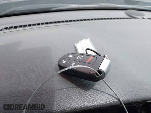 2025 Dodge Durango GT z VIN 1C4RDJDG1SC517771, wystawiony jako IAAI lot #42329809 z przebiegiem 6 997 mil mil oraz . Historia ofert i sprzedaży dostępna na DreamBid. Obrazek 11.