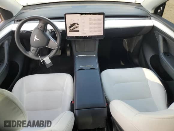 2022 Tesla Model Y Long Range с VIN 7SAYGDEEXNF536766, выставлен на аукционе Copart как лот 71866715 с пробегом 105 110 миль миль и Списание • Salvage title. История ставок и продаж доступна на DreamBid. Изображение 8.