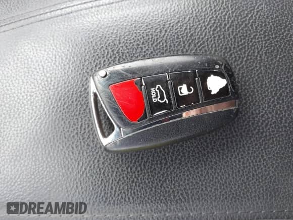 2013 Hyundai Santa Fe Sport z VIN 5XYZUDLAXDG039119, wystawiony jako IAAI lot #43524581 z przebiegiem 331 501 mil mil oraz . Historia ofert i sprzedaży dostępna na DreamBid. Obrazek 11.