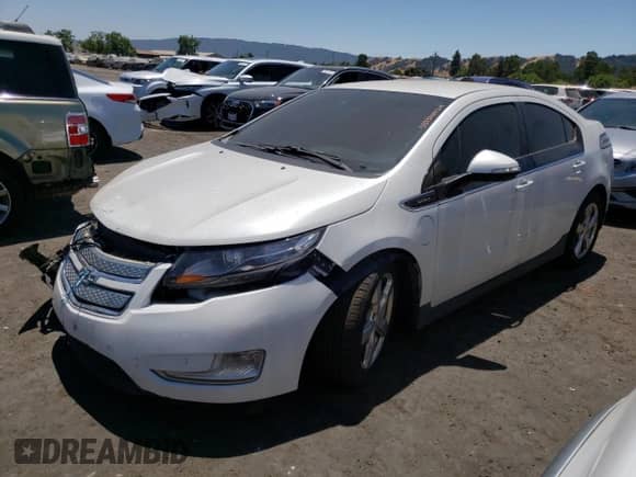2015 Chevrolet Volt z VIN 1G1RD6E49FU107729, wystawiony jako Copart lot #58534073 z przebiegiem 120 198 mil mil oraz . Historia ofert i sprzedaży dostępna na DreamBid. Obrazek 1.