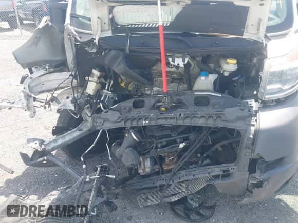 2015 Ram ProMaster Cargo z VIN 3C6TRVNG0FE520146, wystawiony jako IAAI lot #42984930 z przebiegiem Nie podano mil oraz . Historia ofert i sprzedaży dostępna na DreamBid. Obrazek 10.