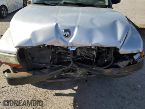 2004 Dodge Dakota Sport с VIN 1D7HL38K94S662595, выставлен на аукционе Copart как лот 53005785 с пробегом 78 140 миль миль и Списание • Salvage title. История ставок и продаж доступна на DreamBid. Изображение 11.