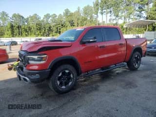 2022 Ram 1500 Rebel z VIN 1C6SRFLT5NN250603, wystawiony jako Copart lot #63323335 z przebiegiem 17 022 mil mil oraz Czysty tytuł • Clean title. Historia ofert i sprzedaży dostępna na DreamBid. Obrazek 1.
