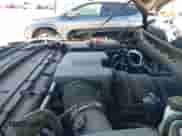 2022 Chevrolet Suburban Z71 z VIN 1GNSKDKD6NR122902, wystawiony jako IAAI lot #43154227 z przebiegiem 37 244 mil mil oraz . Historia ofert i sprzedaży dostępna na DreamBid. Obrazek 18.