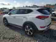 2017 Hyundai Tucson Value z VIN KM8J3CA26HU341948, wystawiony jako Copart lot #56466635 z przebiegiem Nie podano mil oraz Czysty tytuł • Clean title. Historia ofert i sprzedaży dostępna na DreamBid. Obrazek 2.