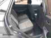 2020 Hyundai Kona SE z VIN KM8K12AA0LU473365, wystawiony jako IAAI lot #42940726 z przebiegiem Nie podano mil oraz . Historia ofert i sprzedaży dostępna na DreamBid. Obrazek 8.