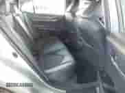 2019 Toyota Camry SE z VIN 4T1B11HKXKU835077, wystawiony jako IAAI lot #43440382 z przebiegiem 48 207 mil mil oraz . Historia ofert i sprzedaży dostępna na DreamBid. Obrazek 8.