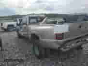 2001 Chevrolet Silverado 3500 LS с VIN 1GCJC33121F182199, выставлен на аукционе Copart как лот 72530404 с пробегом 252 199 миль миль и Списание • Salvage title. История ставок и продаж доступна на DreamBid. Изображение 2.