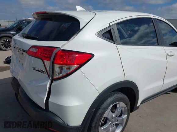 2019 Honda HR-V LX with VIN 3CZRU5H36KM704589, listed as a IAAI auction lot 43267970 with 27,229 mi miles and . Bid and sale history available at DreamBid. Image 19.