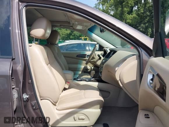 2015 Nissan Pathfinder SL с VIN 5N1AR2MMXFC612115, выставлен на аукционе IAAI как лот 42959820 с пробегом 121 624 миль миль и . История ставок и продаж доступна на DreamBid. Изображение 5.