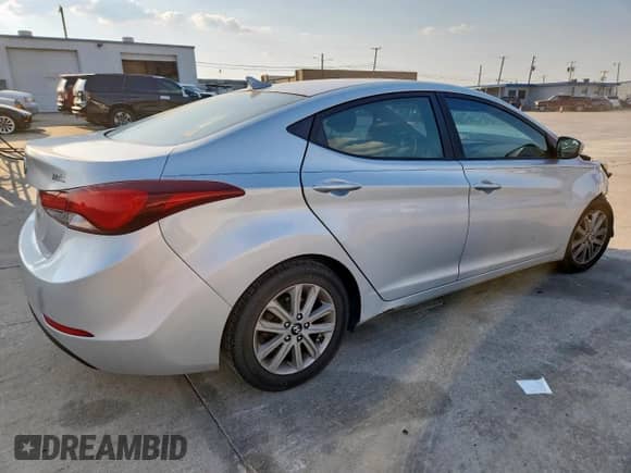 2014 Hyundai Elantra SE с VIN KMHDH4AE0EU093562, выставлен на аукционе Copart как лот 80903045 с пробегом 197 340 миль миль и Списание • Salvage title. История ставок и продаж доступна на DreamBid. Изображение 3.