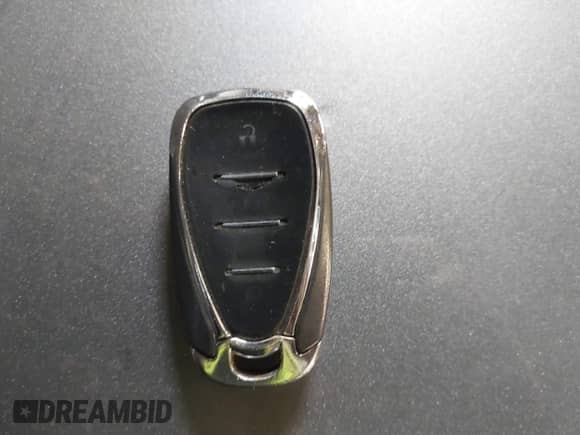2018 Chevrolet Volt Premier с VIN 1G1RD6S59JU136802, выставлен на аукционе IAAI как лот 41893059 с пробегом 82 511 миль миль и . История ставок и продаж доступна на DreamBid. Изображение 11.