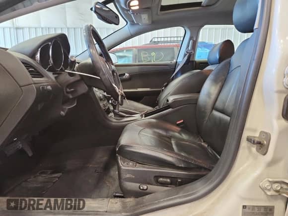 2011 Chevrolet Malibu LTZ with VIN 1G1ZE5E7XBF390853, listed as a Copart auction lot 87198865 with 236,065 mi miles and Non repairable. Bid and sale history available at DreamBid. Image 7.