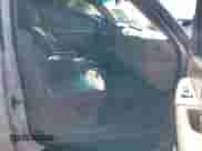 2002 Chevrolet Tahoe LS с VIN 1GNEC13Z62R224263, выставлен на аукционе IAAI как лот 42511107 с пробегом Не указан миль и . История ставок и продаж доступна на DreamBid. Изображение 5.