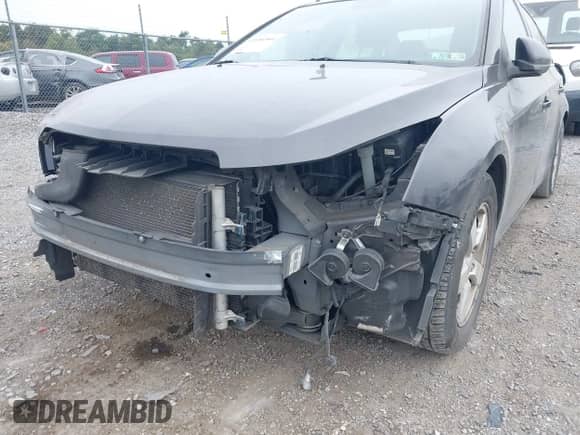2014 Chevrolet Cruze 1LT with VIN 1G1PC5SB8E7338769, listed as a IAAI auction lot 43186564 with 115,065 mi miles and . Bid and sale history available at DreamBid. Image 6.