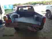 1998 Chevrolet S-10 LS с VIN 1GCCS1446WK223716, выставлен на аукционе Copart как лот 55871755 с пробегом 199 533 миль миль и Списание • Salvage title. История ставок и продаж доступна на DreamBid. Изображение 6.