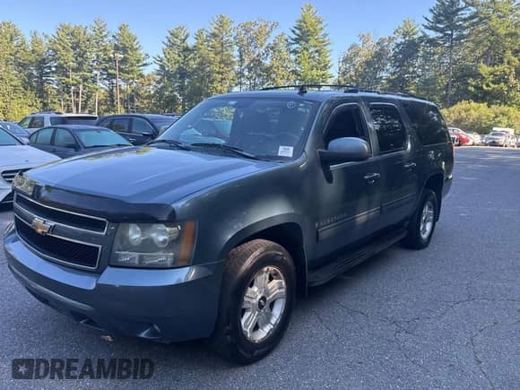 2009 Chevrolet Suburban 2LT z VIN 1GNFK26399R280776, wystawiony jako Copart lot #71787265 z przebiegiem 169 789 mil mil oraz Czysty tytuł • Clean title. Historia ofert i sprzedaży dostępna na DreamBid. Obrazek 2.