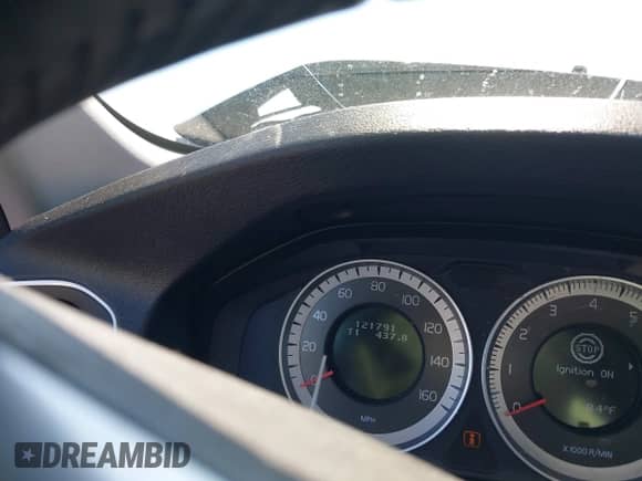 2012 Volvo S60 T5 с VIN YV1622FSXC2093928, выставлен на аукционе IAAI как лот 42684244 с пробегом 121 791 миль миль и . История ставок и продаж доступна на DreamBid. Изображение 15.