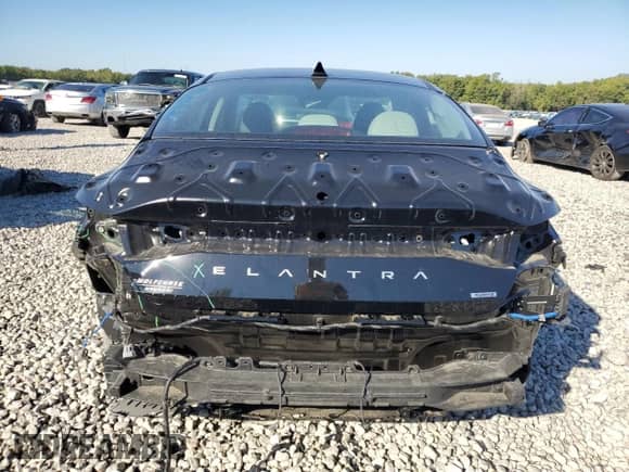 2025 Hyundai Elantra Limited with VIN KMHLN4DJ2SU139322, listed as a Copart auction lot 84604845 with 922 mi miles and Salvage title. Bid and sale history available at DreamBid. Image 6.