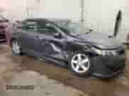 2014 Toyota Camry L with VIN 4T1BF1FK0EU750239, listed as a Copart auction lot 65790025 with 142,033 mi miles and Salvage title. Bid and sale history available at DreamBid. Image 4.