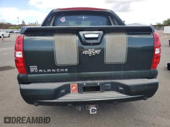 2013 Chevrolet Avalanche LTZ z VIN 3GNMCGE09DG205481, wystawiony jako Copart lot #78986434 z przebiegiem 67 460 mil mil oraz Szkoda całkowita • Salvage title. Historia ofert i sprzedaży dostępna na DreamBid. Obrazek 6.