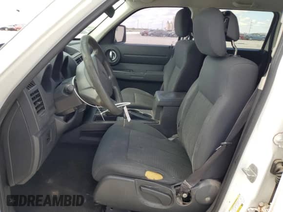 2011 Dodge Nitro Heat с VIN 1D4PT4GK8BW601762, выставлен на аукционе Copart как лот 72083034 с пробегом 149 712 миль миль и Списание • Salvage title. История ставок и продаж доступна на DreamBid. Изображение 7.