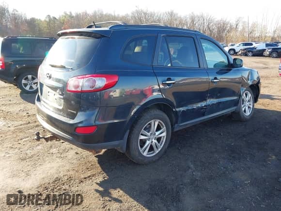 2012 Hyundai Santa Fe Limited с VIN 5XYZKDAG6CG134417, выставлен на аукционе IAAI как лот 40932038 с пробегом 152 966 миль миль и . История ставок и продаж доступна на DreamBid. Изображение 4.