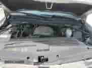 2019 Chevrolet Silverado 2500HD Work Truck z VIN 1GC1KREG9KF155249, wystawiony jako Copart lot #64574945 z przebiegiem 125 038 mil mil oraz Szkoda całkowita • Salvage title. Historia ofert i sprzedaży dostępna na DreamBid. Obrazek 11.