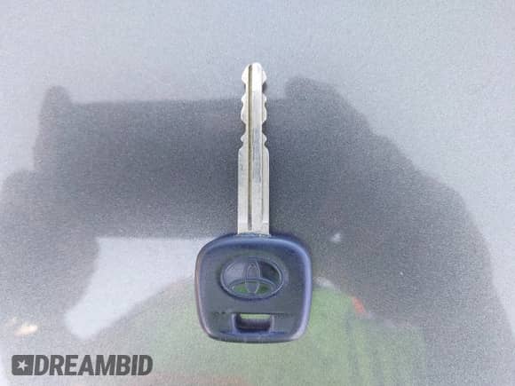 2003 Toyota Camry LE with VIN JTDBE32K530180767, listed as a IAAI auction lot 43276458 with 189,568 mi miles and . Bid and sale history available at DreamBid. Image 11.