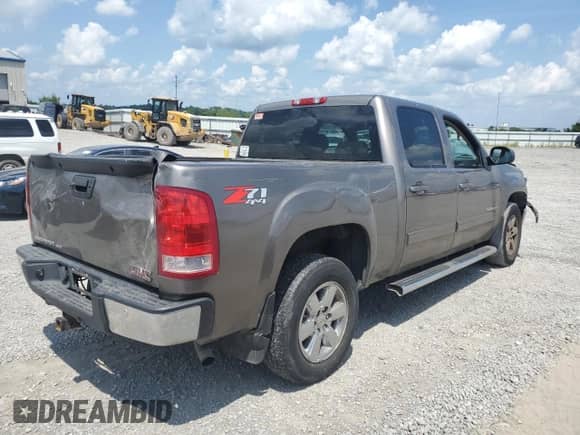 2013 GMC Sierra 1500 SLT с VIN 3GTP2WE76DG313539, выставлен на аукционе Copart как лот 65190795 с пробегом 233 567 миль миль и Списание • Salvage title. История ставок и продаж доступна на DreamBid. Изображение 3.