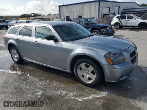 2007 Dodge Magnum с VIN 2D4FV47T47H853724, выставлен на аукционе Copart как лот 59846205 с пробегом 176 950 миль миль и Списание • Salvage title. История ставок и продаж доступна на DreamBid. Изображение 4.