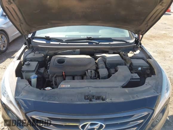 2015 Hyundai Sonata Limited z VIN 5NPE34AFXFH020419, wystawiony jako IAAI lot #42991086 z przebiegiem 129 913 mil mil oraz . Historia ofert i sprzedaży dostępna na DreamBid. Obrazek 10.