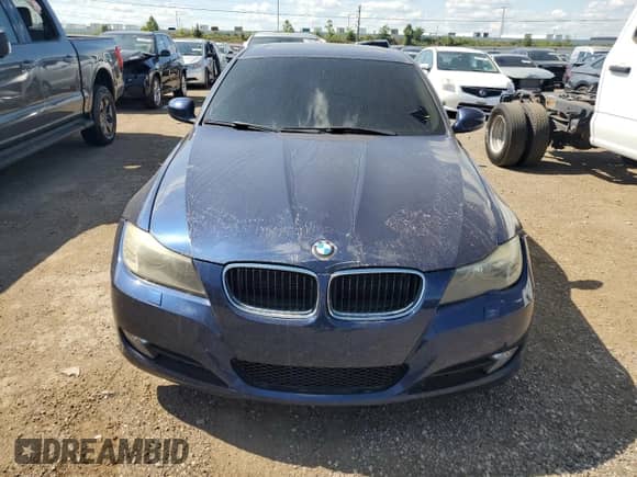 2011 BMW 3 Series 328i z VIN WBAPH7G51BNN02875, wystawiony jako Copart lot #71046565 z przebiegiem Nie podano mil oraz Szkoda całkowita • Salvage title. Historia ofert i sprzedaży dostępna na DreamBid. Obrazek 5.