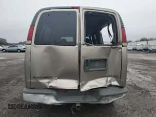 2001 Chevrolet Express z VIN 1GAHG39R011123173, wystawiony jako Copart lot #81232074 z przebiegiem 109 829 mil mil oraz Szkoda całkowita • Salvage title. Historia ofert i sprzedaży dostępna na DreamBid. Obrazek 6.