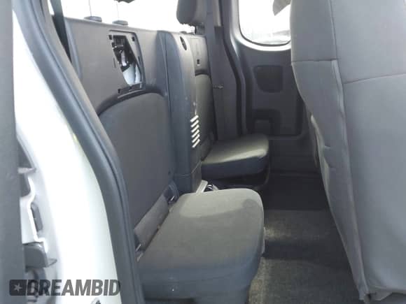 2024 Nissan Frontier S z VIN 1N6ED1CL3RN643820, wystawiony jako IAAI lot #42638763 z przebiegiem 27 033 mil mil oraz . Historia ofert i sprzedaży dostępna na DreamBid. Obrazek 8.