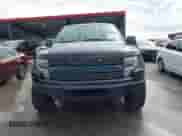 2013 Ford F-150 SVT Raptor z VIN 1FTFW1R68DFC03131, wystawiony jako IAAI lot #43321375 z przebiegiem 162 975 mil mil oraz . Historia ofert i sprzedaży dostępna na DreamBid. Obrazek 12.