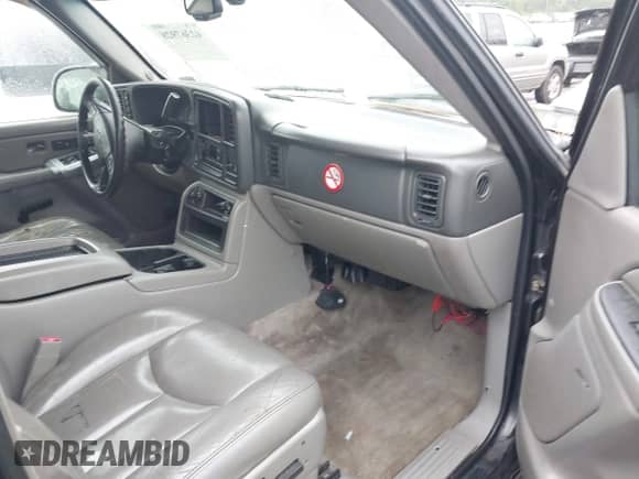 2006 Chevrolet Suburban LS с VIN 1GNFK16Z26J142019, выставлен на аукционе IAAI как лот 42367928 с пробегом 397 927 миль миль и . История ставок и продаж доступна на DreamBid. Изображение 5.