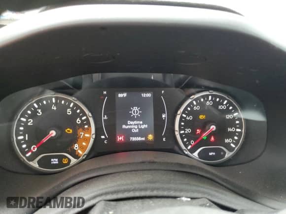 2017 Jeep Renegade Altitude with VIN ZACCJBBH4HPF49229, listed as a Copart auction lot 67680535 with 73,556 mi miles and Salvage title. Bid and sale history available at DreamBid. Image 9.
