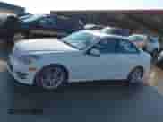 2012 Mercedes-Benz C 300 Sport с VIN WDDGF8BB0CA732420, выставлен на аукционе IAAI как лот 43321963 с пробегом 100 671 миль миль и . История ставок и продаж доступна на DreamBid. Изображение 13.